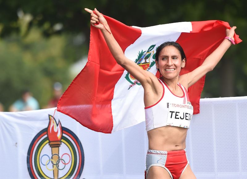 Peruvian marathoner wins gold at Pan Am Games