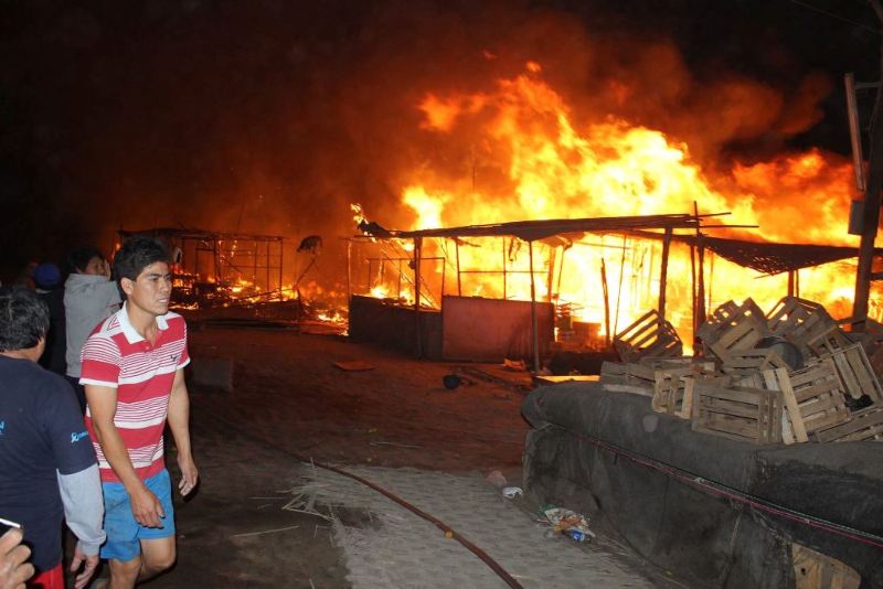 Massive fire destroys northern Peru city’s largest market