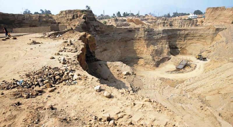 Illegal mining renders vast areas uninhabitable in Lima outskirts
