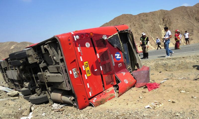 Two bus accidents leave 19 dead in northern Peru