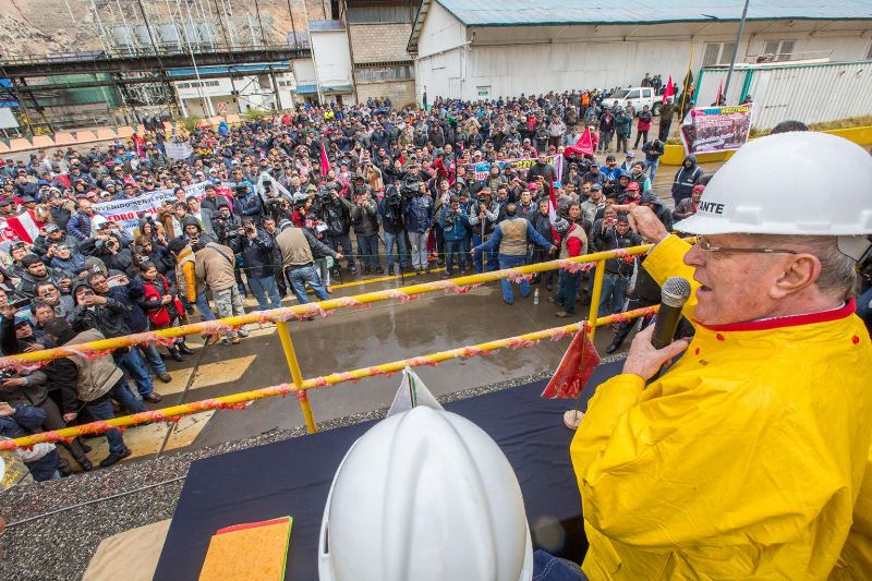Peru: Kuczynski calls for protest to save mining company