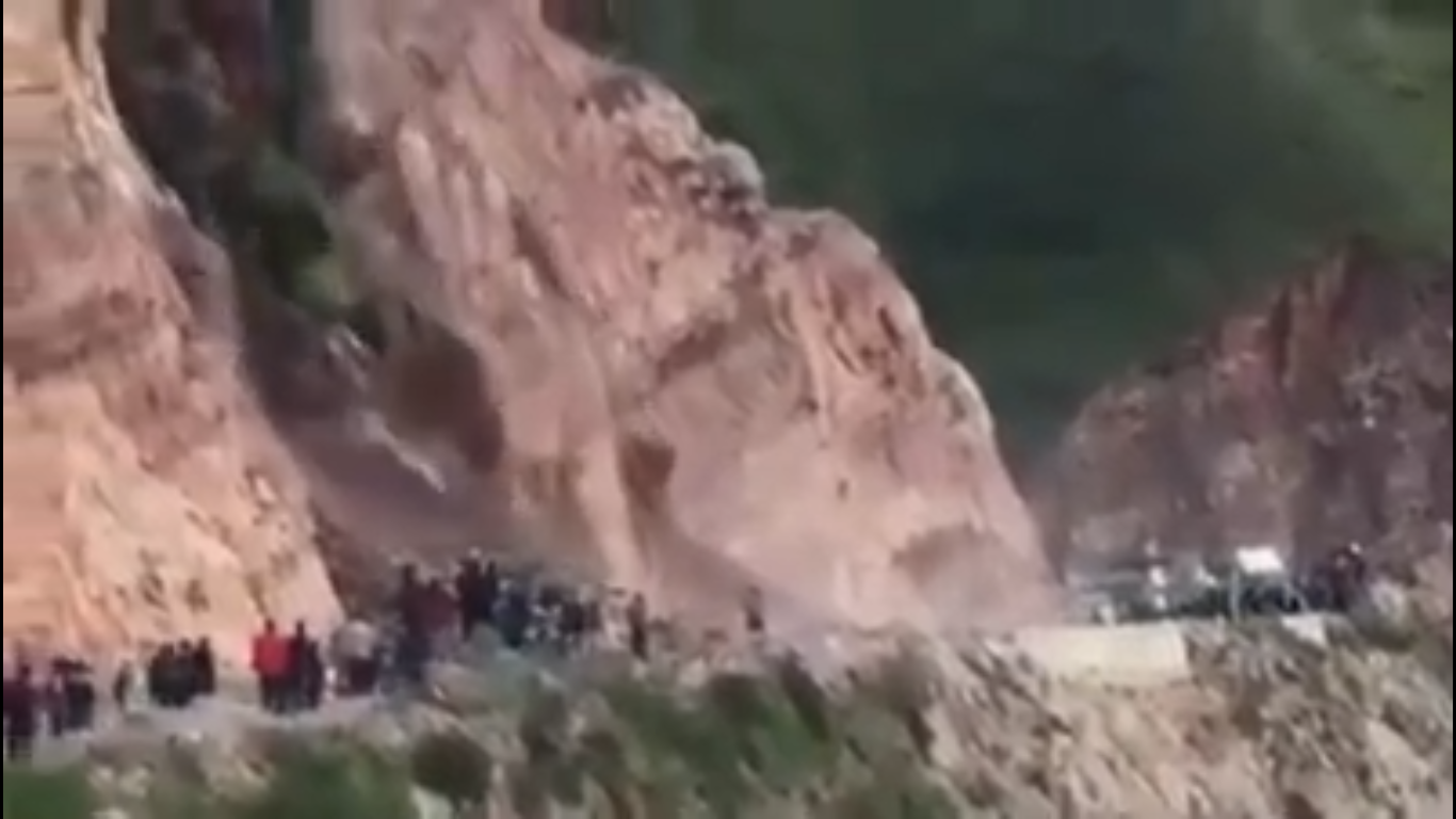 Dangerous roads take another life as heavy rains provoke landslide in Peru