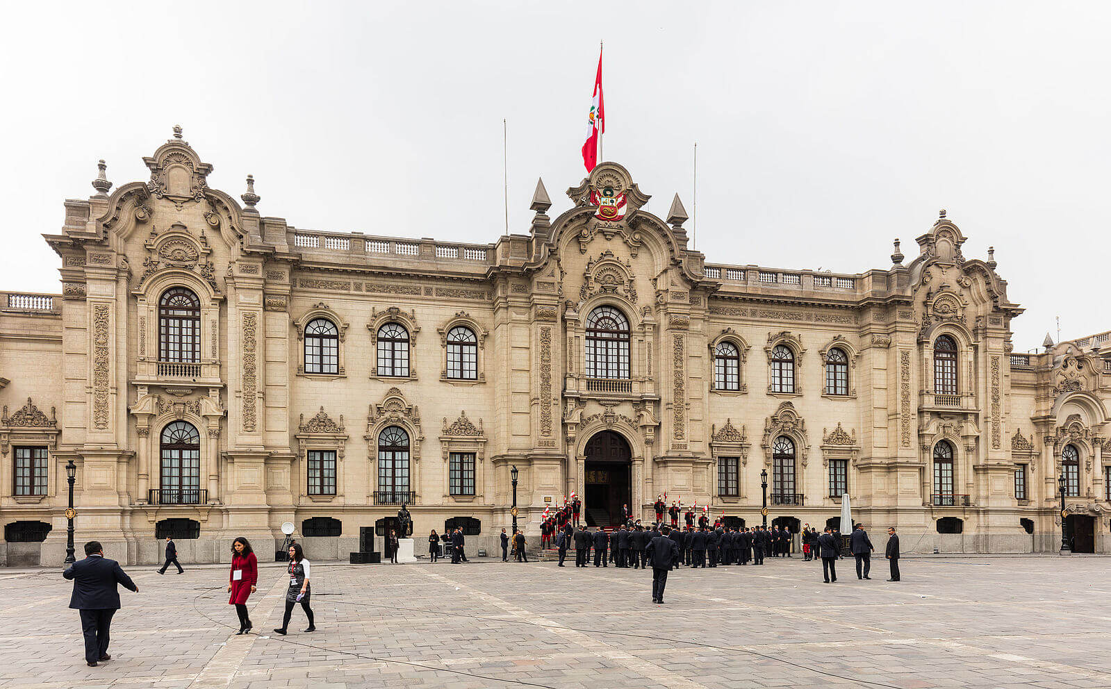 Peru President to challenge Public Ministry on corruption probe derailment